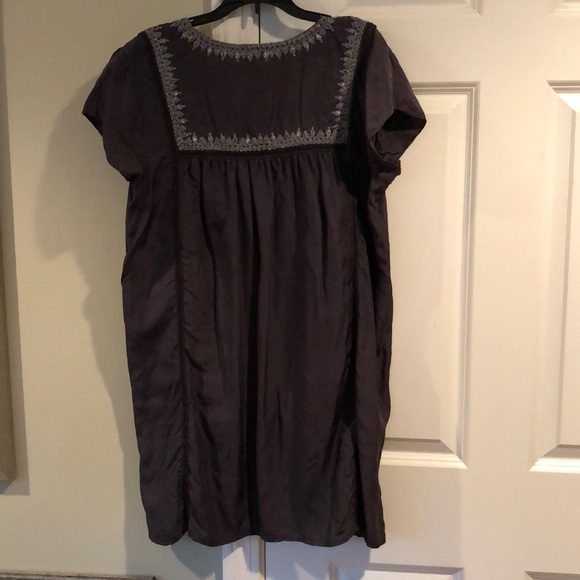Calypso Grey Silk Dress -Size M - Sequin Detail - Picture 5 of 5
